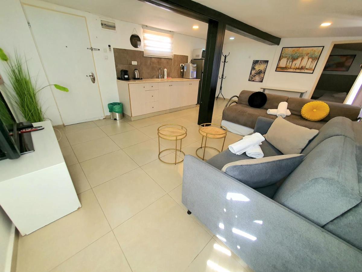 Barak Royal Suites 20 Sea View - ג'קוזי בחצר ומרפסות עם נוף לים Eilat Buitenkant foto