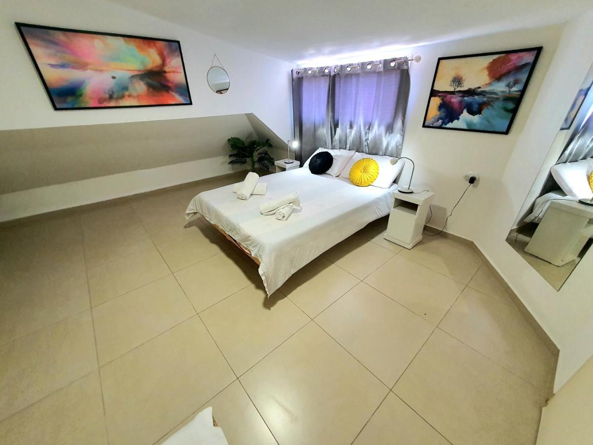 Barak Royal Suites 20 Sea View - ג'קוזי בחצר ומרפסות עם נוף לים Eilat Buitenkant foto